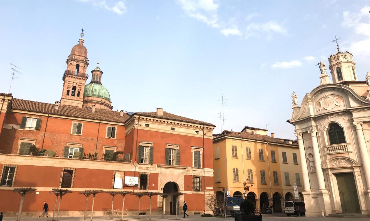 Vicolo Folletto Home Reggio nell'Emilia Exterior foto